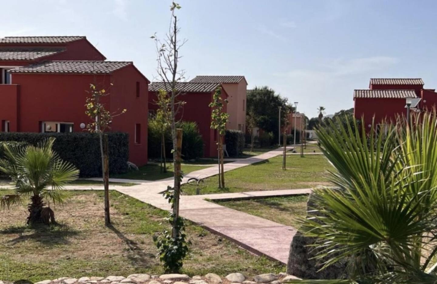 Mini Villa 4-6 Pers. Les Hameaux De Saint Cyprien Lecci Exterior photo